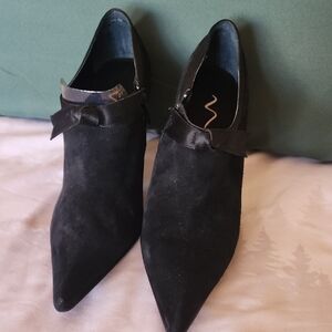 Elegant Black Women's Shoes